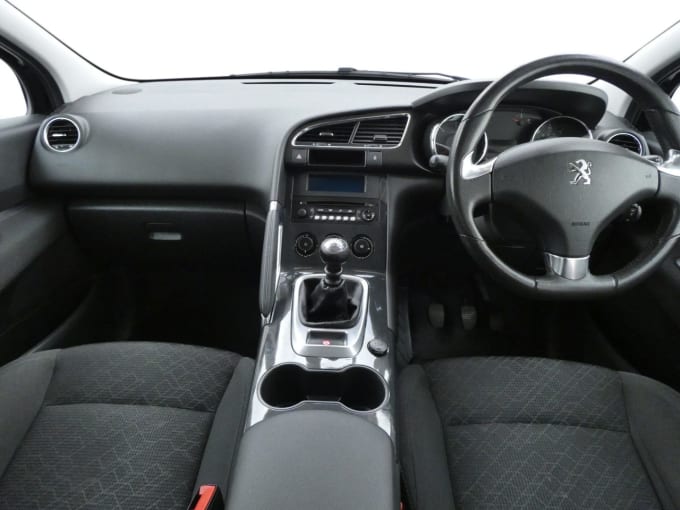 2024 Peugeot 3008