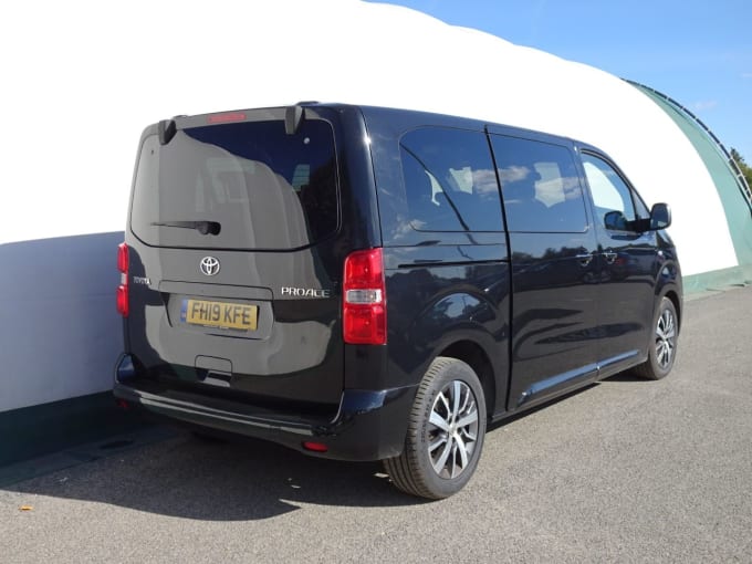 2024 Toyota Proace Verso