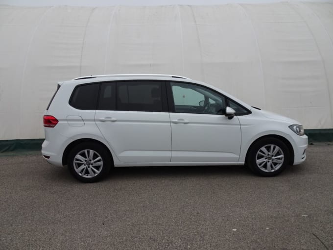 2024 Volkswagen Touran