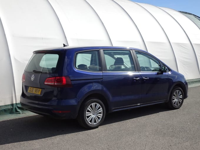 2024 Volkswagen Sharan