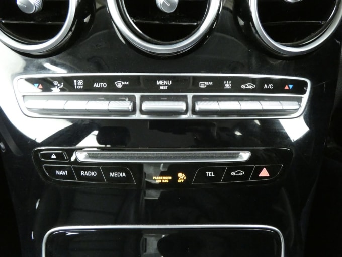 2024 Mercedes-benz C-class