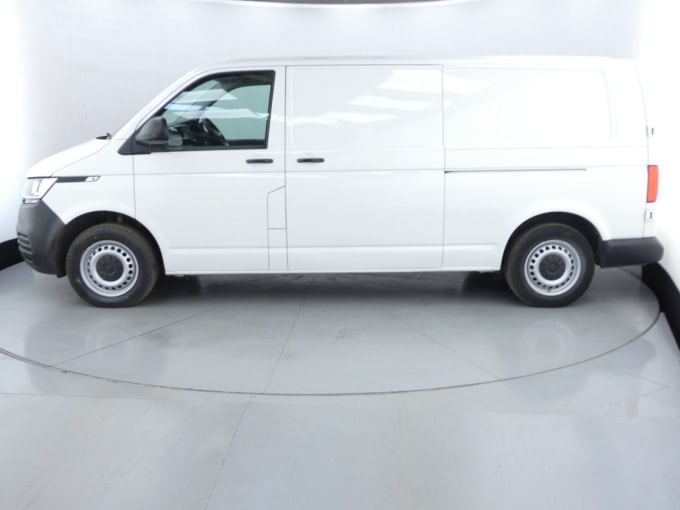 2025 Volkswagen Transporter