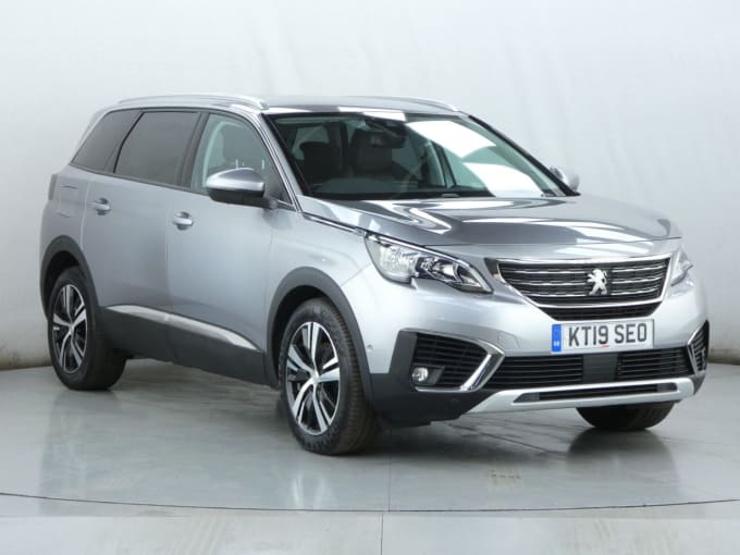 2025 Peugeot 5008