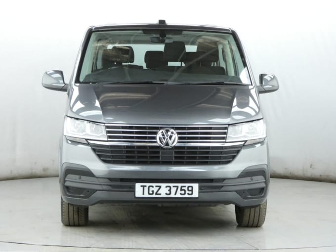 2025 Volkswagen Transporter Shuttle