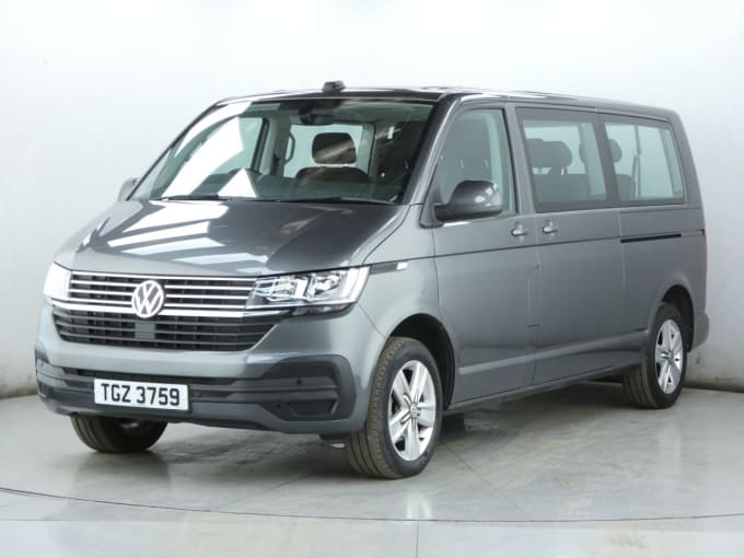 2025 Volkswagen Transporter Shuttle