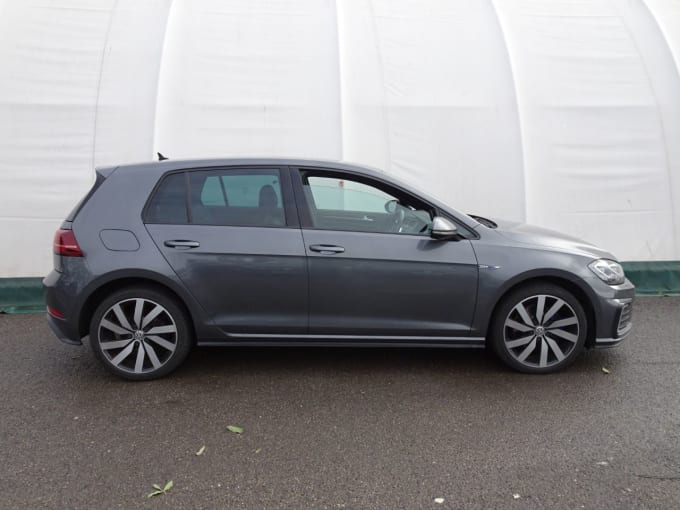 2024 Volkswagen Golf