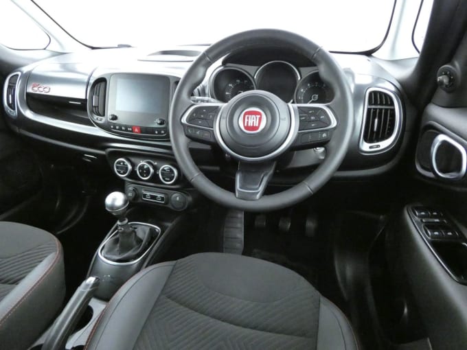 2025 Fiat 500l