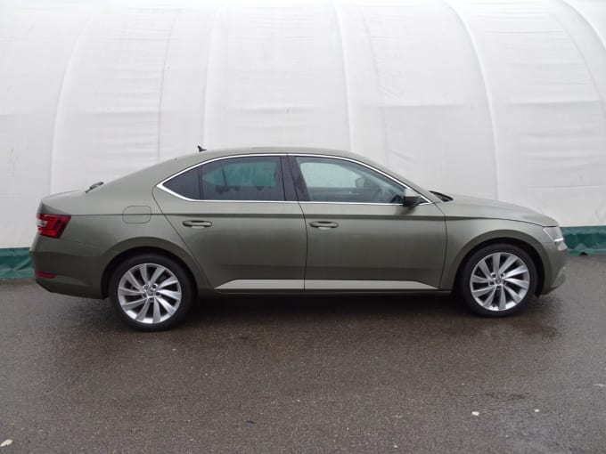 2024 Skoda Superb