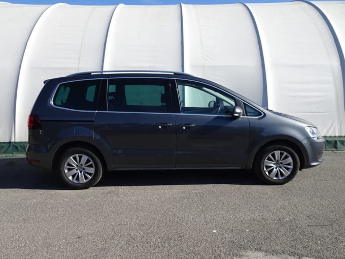 2024 Volkswagen Sharan