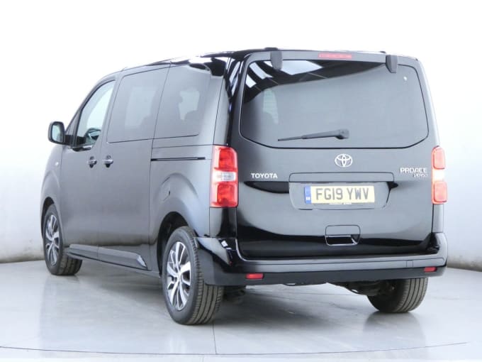 2025 Toyota Proace Verso