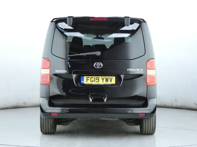 2025 Toyota Proace Verso