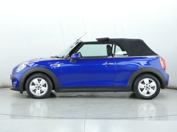 2025 Mini Convertible