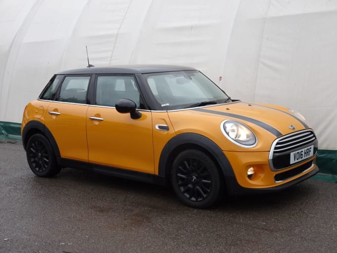 2024 Mini Hatch Cooper