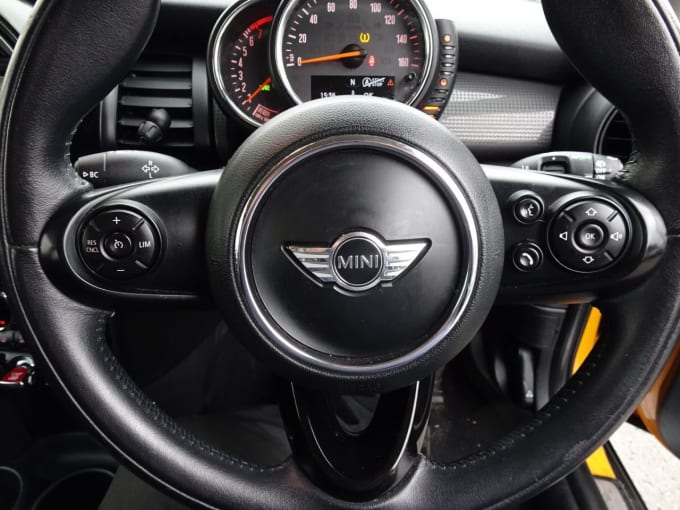 2024 Mini Hatch Cooper