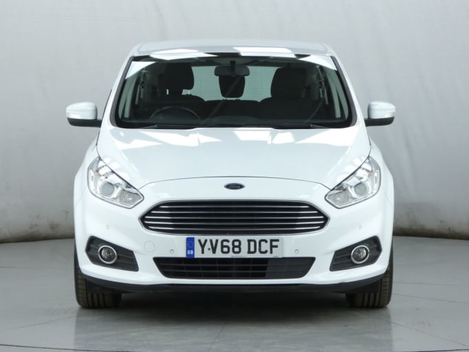 2025 Ford S-max