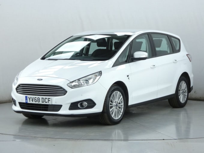 2025 Ford S-max