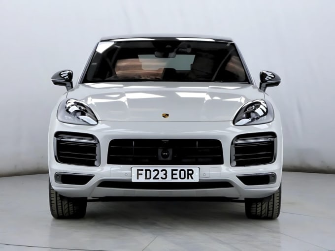 2024 Porsche Cayenne