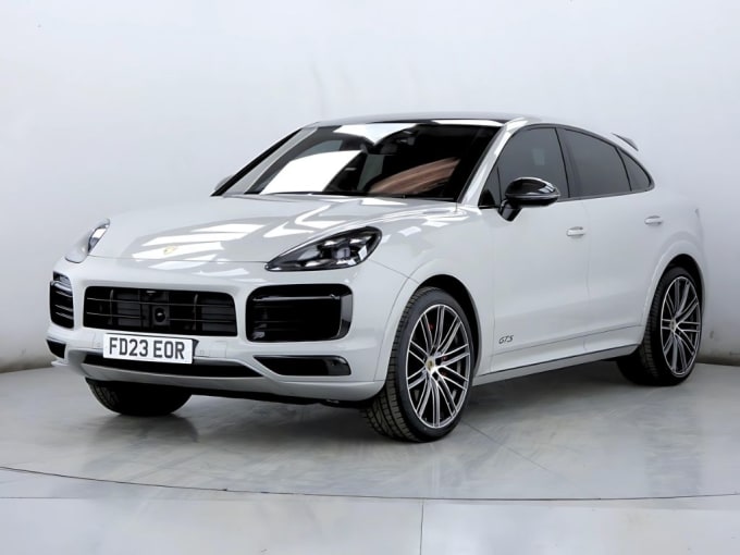 2024 Porsche Cayenne