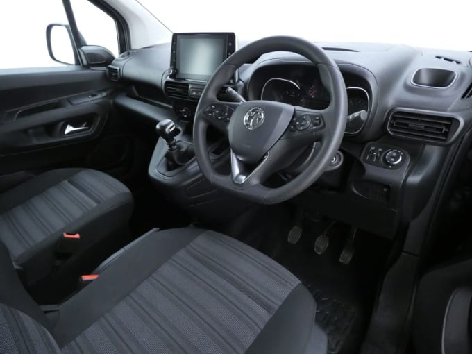 2025 Vauxhall Combo Life