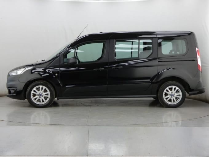 2025 Ford Grand Tourneo Connect