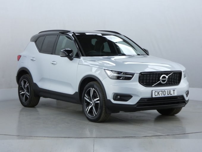 2025 Volvo Xc40