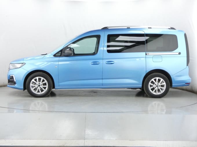 2025 Ford Grand Tourneo Connect