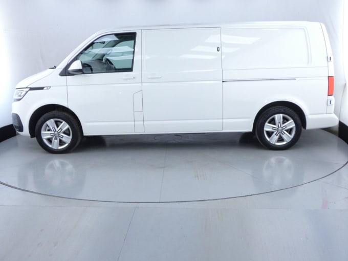 2025 Volkswagen E-transporter