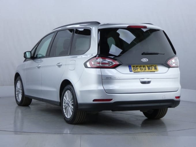 2025 Ford Galaxy