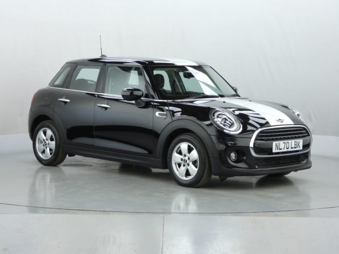 2025 Mini Hatch