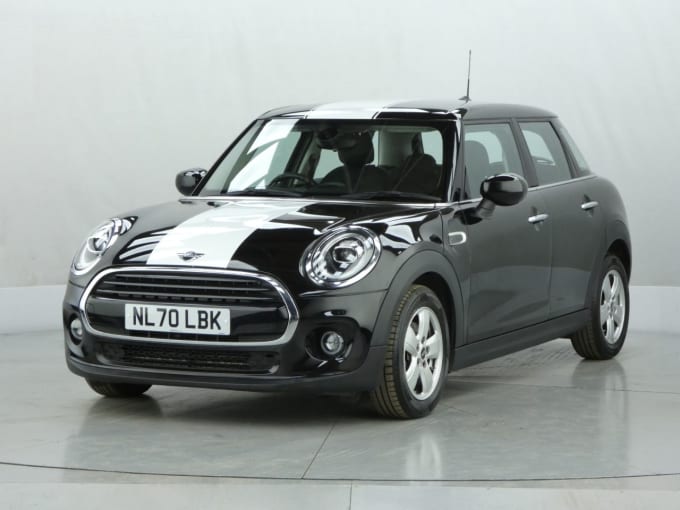 2025 Mini Hatch