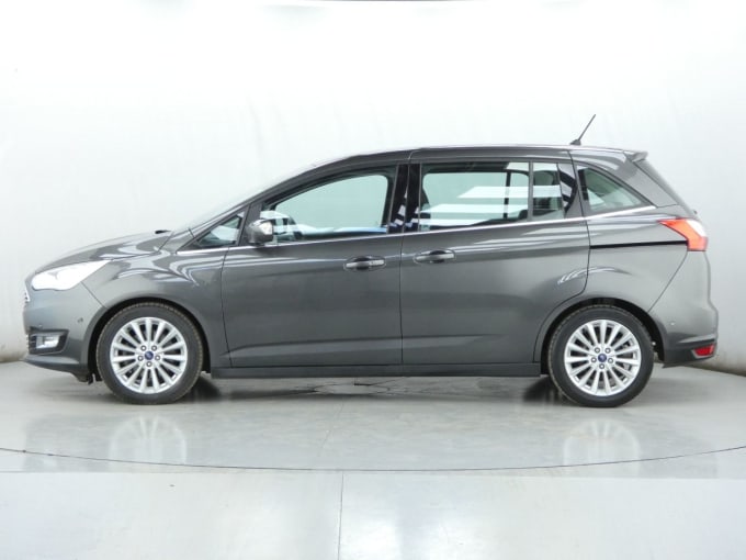 2025 Ford Grand C-max