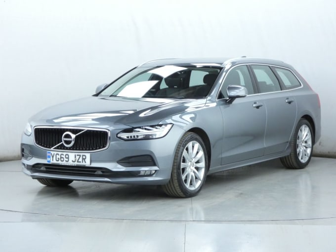 2025 Volvo V90