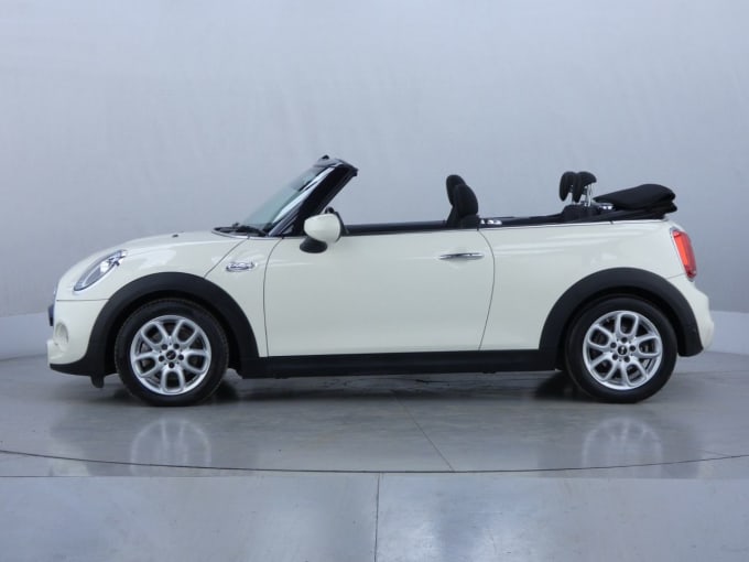 2025 Mini Convertible