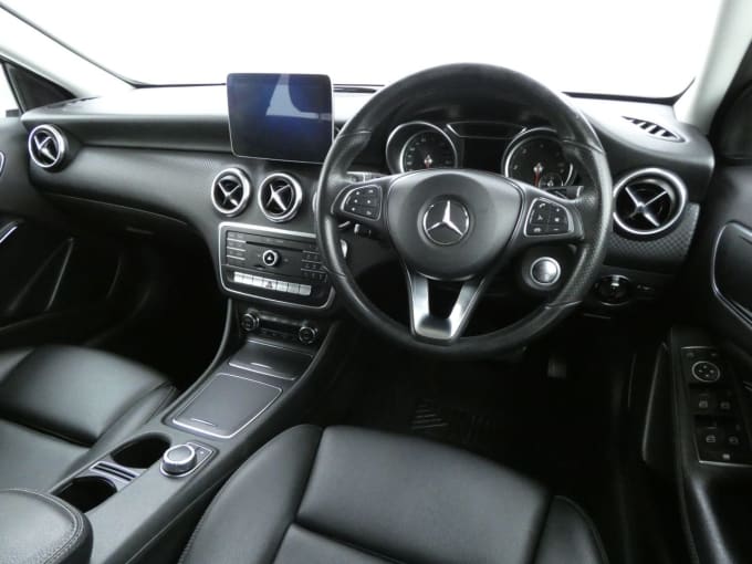 2025 Mercedes-benz A-class