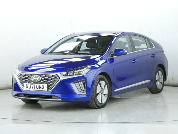 2025 Hyundai Ioniq