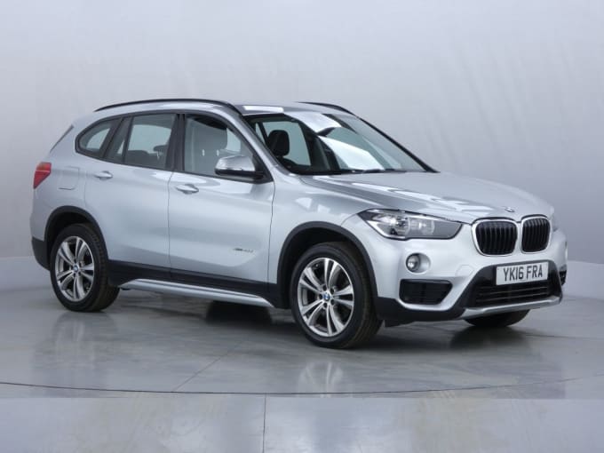 2025 BMW X1