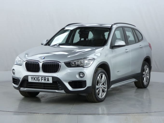 2025 BMW X1