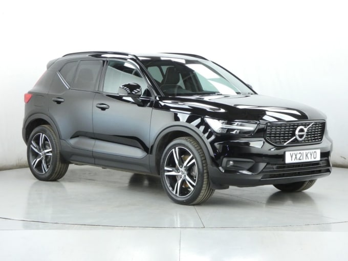 2025 Volvo Xc40