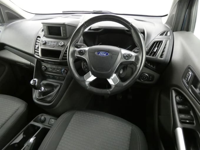 2025 Ford Grand Tourneo Connect