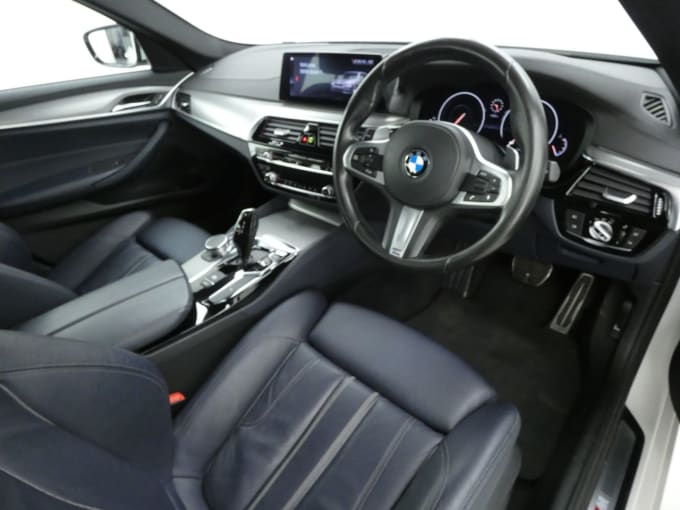 2025 BMW 5 Series