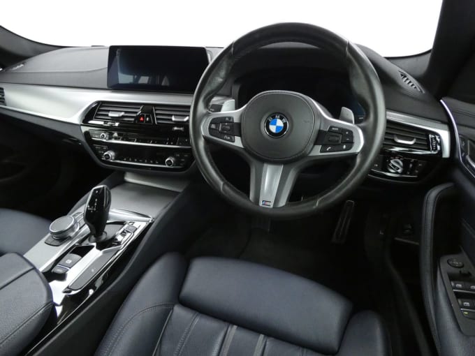 2025 BMW 5 Series