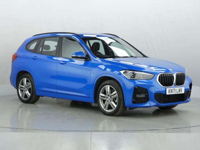 2025 BMW X1