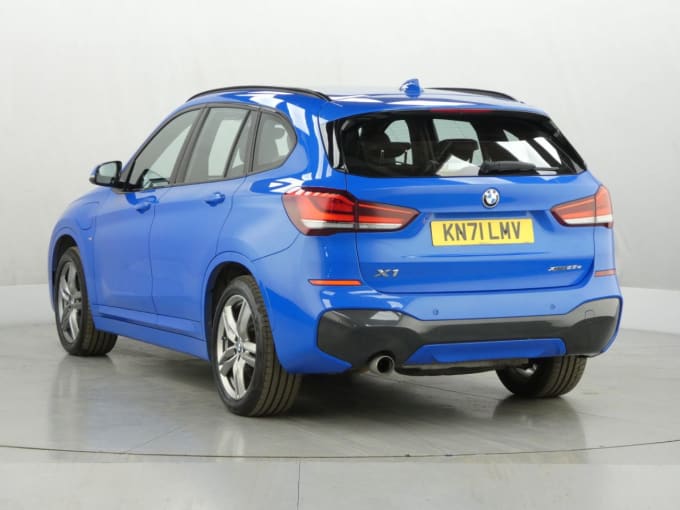 2025 BMW X1