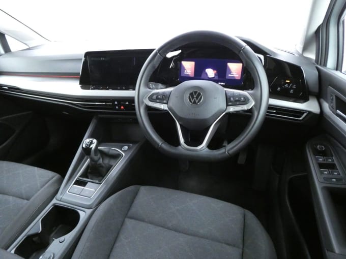 2025 Volkswagen Golf