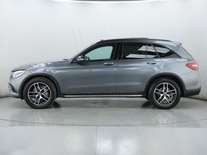 2025 Mercedes-benz Glc