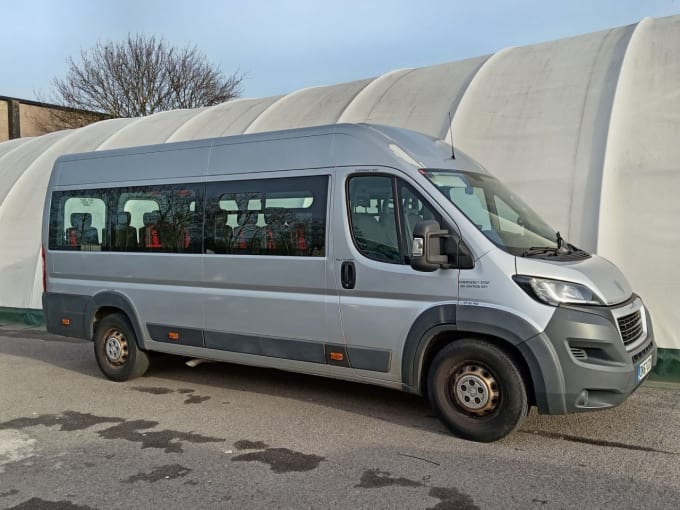 2025 Peugeot Boxer