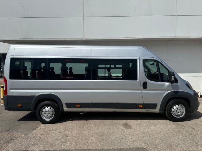 2025 Peugeot Boxer