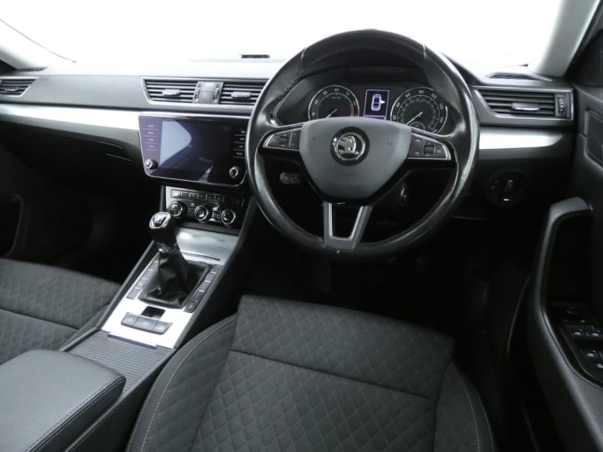 2025 Skoda Superb