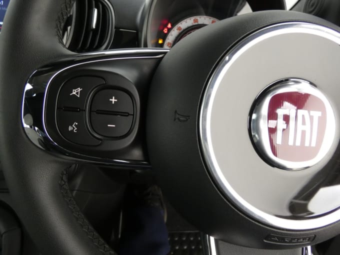 2025 Fiat 500