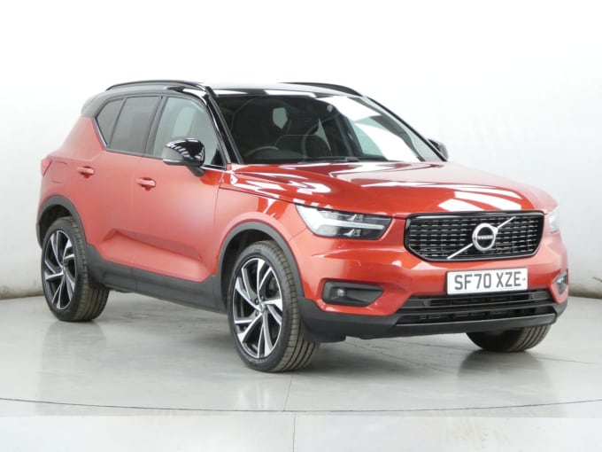 2025 Volvo Xc40